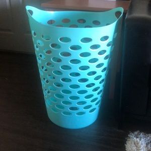 Laundry basket